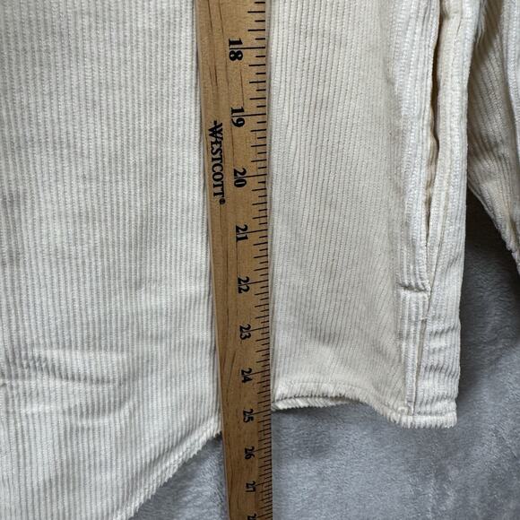 Levi's NEW Shirt Shacket Womens Large Cream Corduroy Relaxed Fit Button Up Logo - Picture 8 of 14